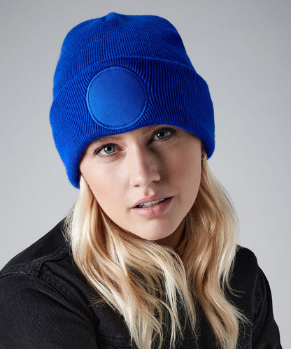 Beechfield Circular Patch Beanie (bobble hat, pom pom, circle patch)