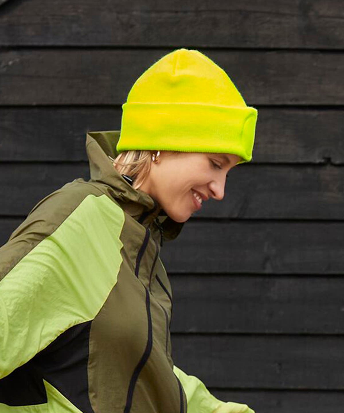 Beechfield Circular Patch Beanie (bobble hat, pom pom, circle patch)