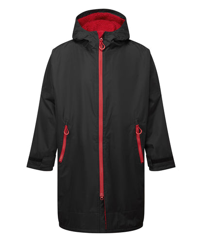 TriDri All-seasons waterproof changing robe Dryrobe