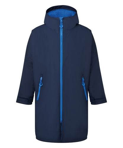 TriDri All-seasons waterproof changing robe Dryrobe